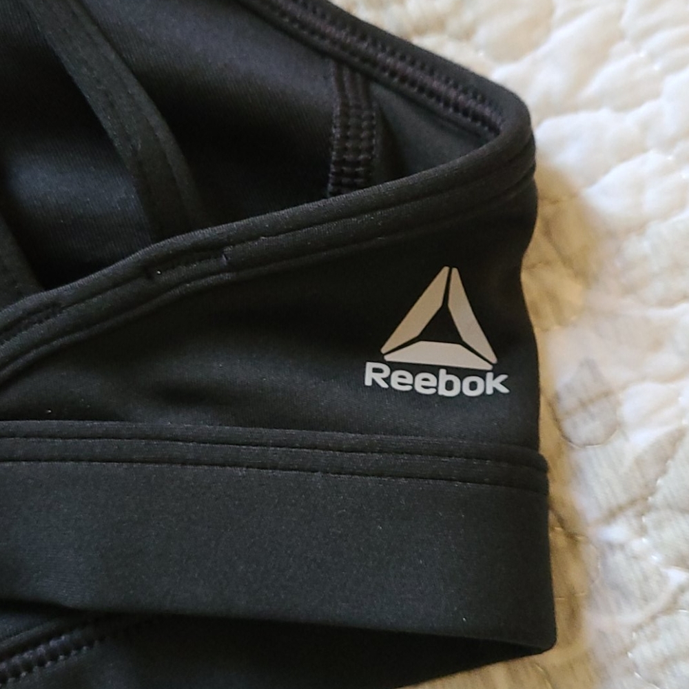 Reebok sports bra - Picture 3 of 5